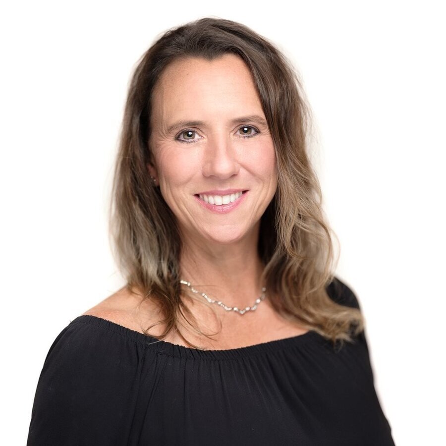 Robin Pye, Manager, Broker in Charge, Realtor®, CRS, RENE, AHWD